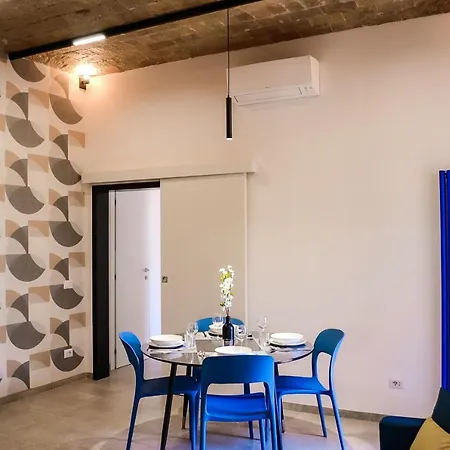 Lele Termini Lägenhet