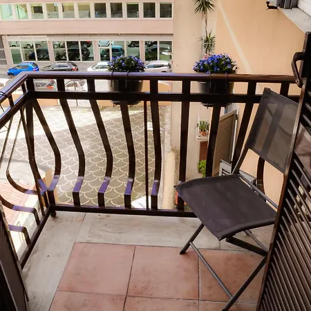 Lele Termini Lägenhet *