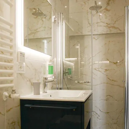 Lele Termini Lägenhet *